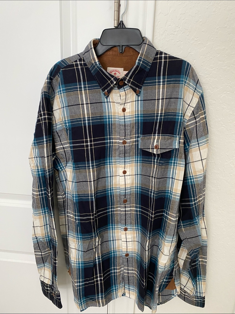 Men's Blue and Cream Plaid Button-Down Flannel Shirt - Casual Long Sleeve